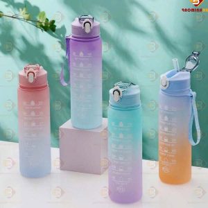 bình nhựa đựng nước