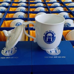 ly sứ nắp lửa