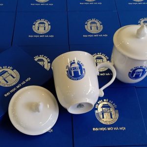 ly sứ nắp lửa