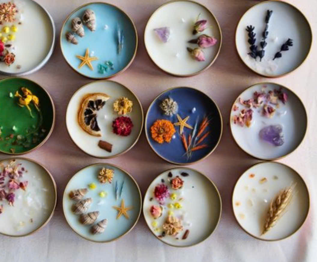 Nến Thơm Handmade Trang Trí Hoa Khô 2 nến thơm